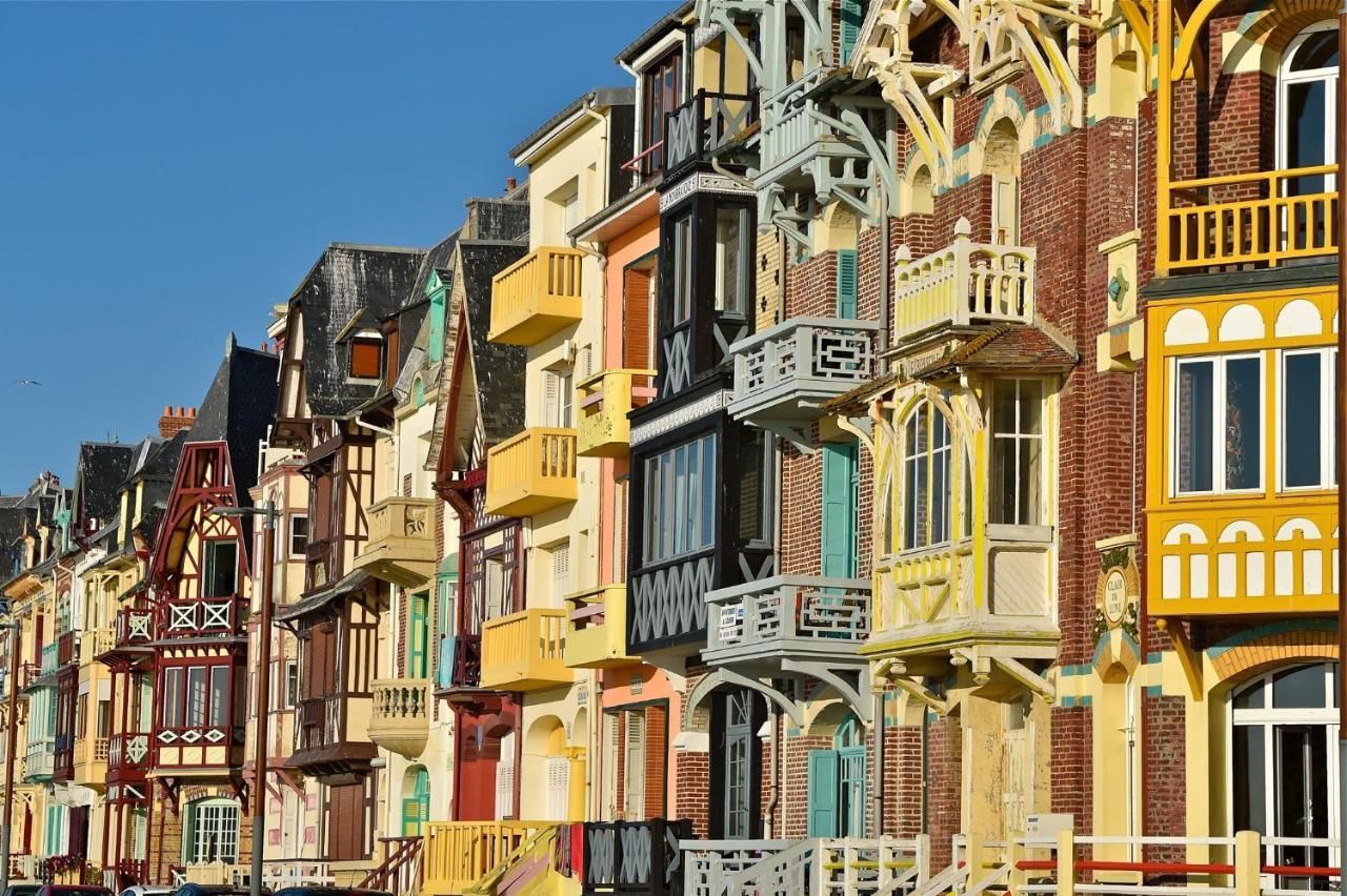 Idealement Situe "Le Studio" Les Locations Isahora Sont Aussi A 2 Pas Du Chateau D'Eu, Des Falaises Du Treport, De Mers Les Bains Et Aux Portes De La Baie De Somme Eu (Seine-Maritime) Eksteriør billede